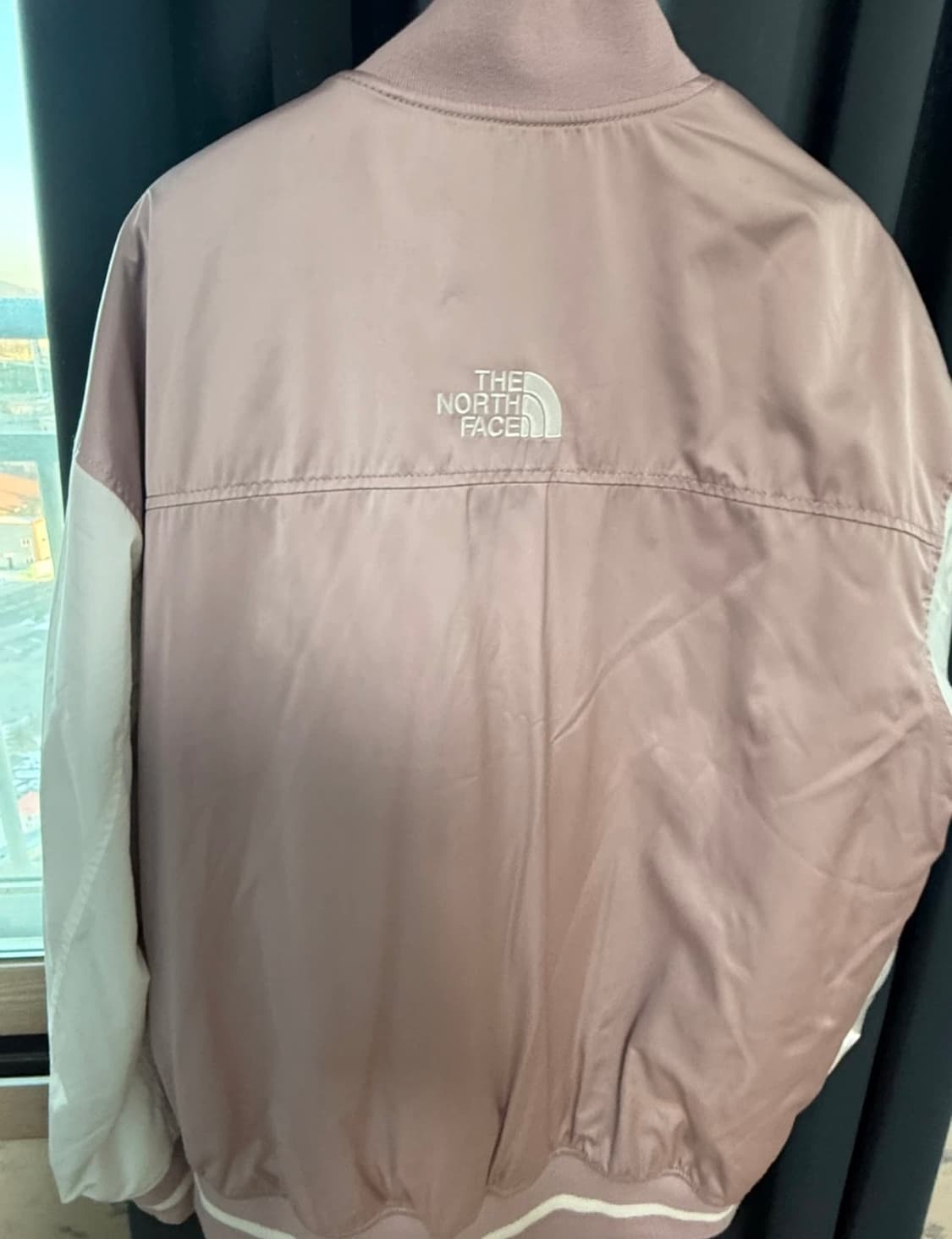노스페이스 바시티자켓 페일핑크 상품이미지4