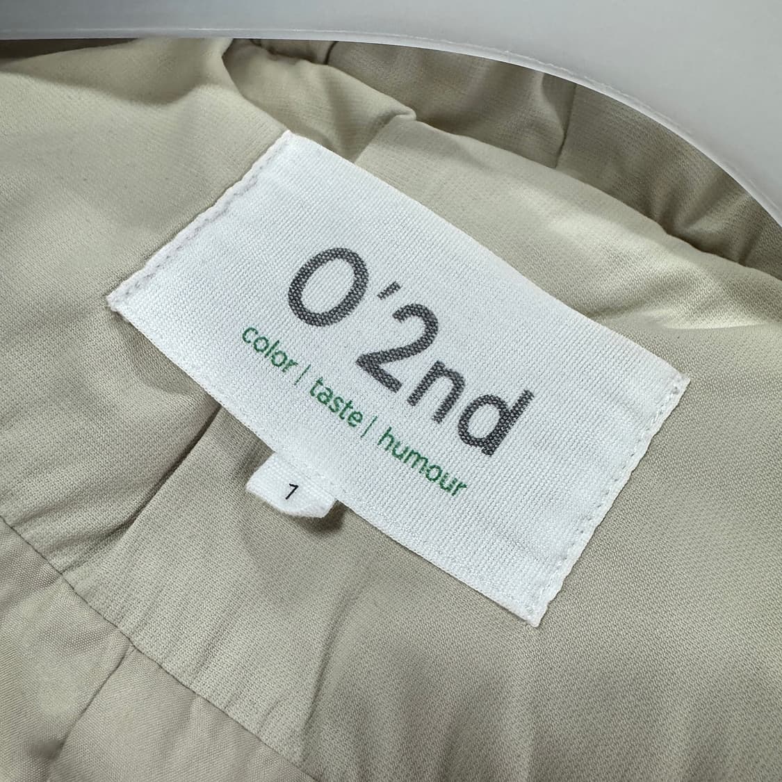 오즈세컨 폭스 퍼 트리밍 구스 점퍼 상품이미지4