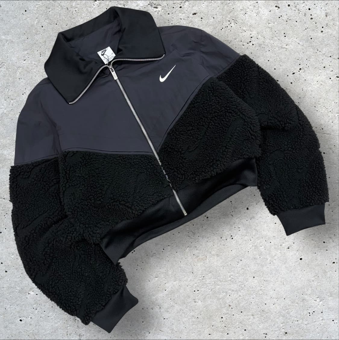 [XL] 나이키 우먼 크롭 봄버 블랙 뽀글이 플리스 후리스 자켓 C404 상품이미지1