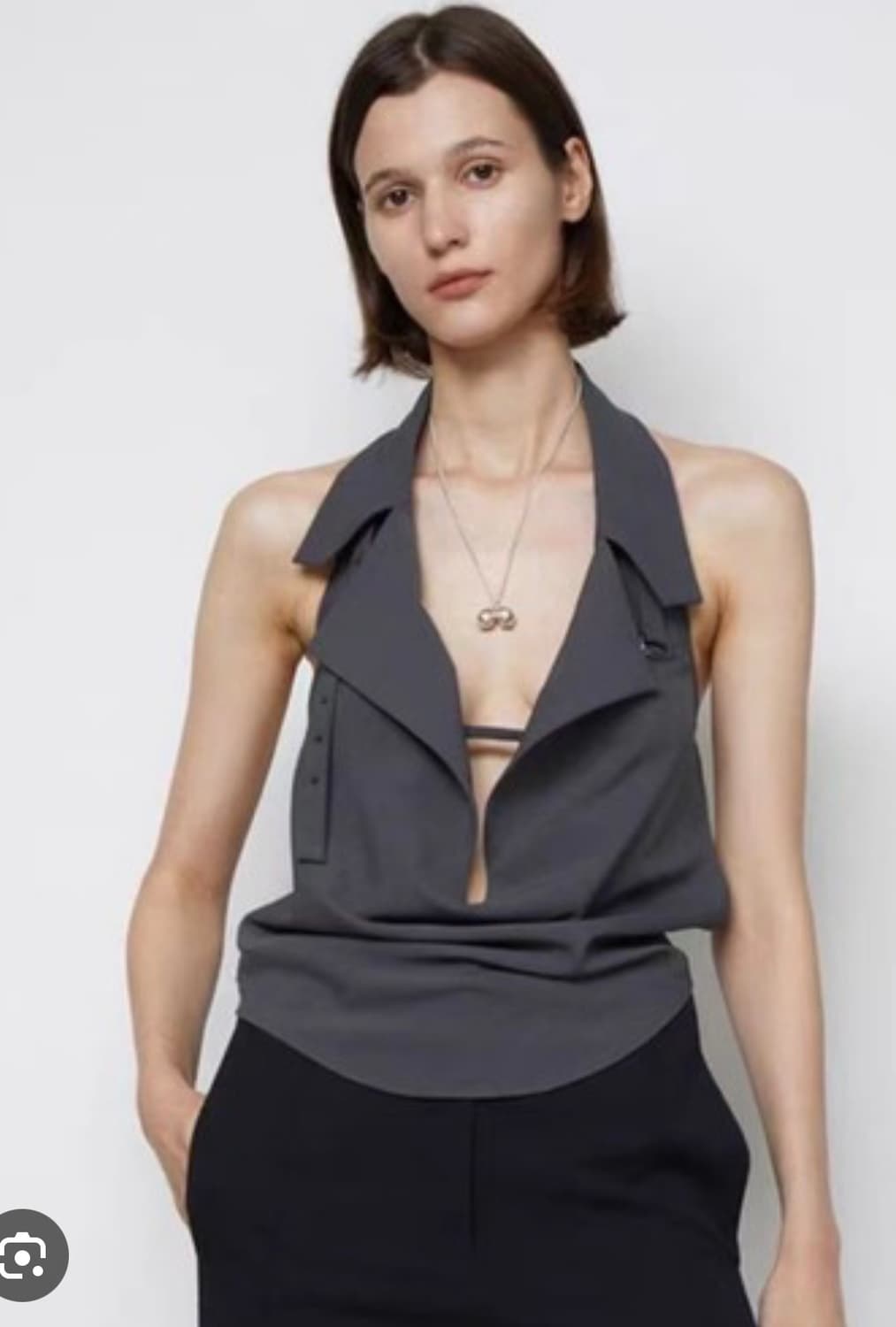 로우 클래식 스트랩 홀터탑 (그레이) 상품이미지1