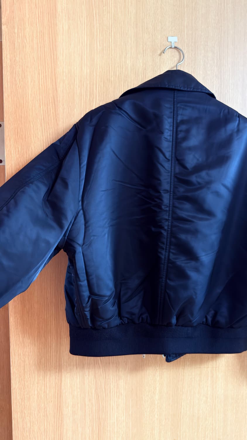 Belier 패디드오버사이즈 봄버 padded oversize bombe 상품이미지8