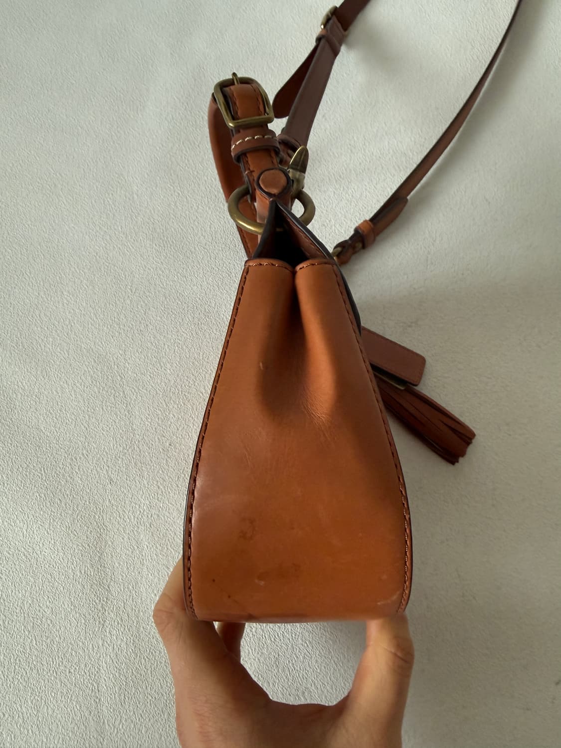 코치(COACH) 레더 토트 크로스백 상품이미지4