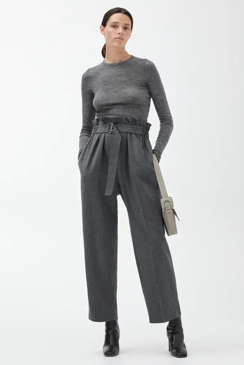 Arket Relaxed Flannel Trousers 상품이미지1