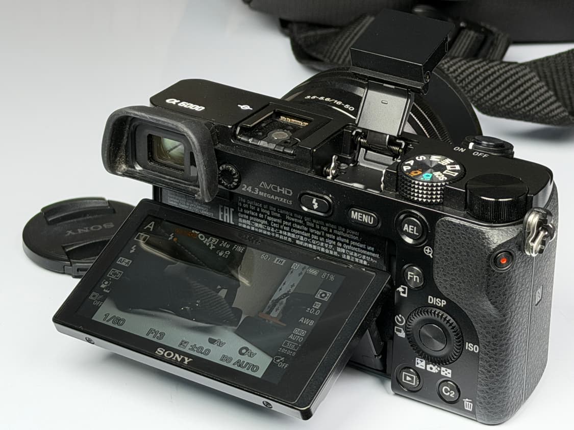 소니 A6000 블랙 미러리스 카메라 706컷 상품이미지6