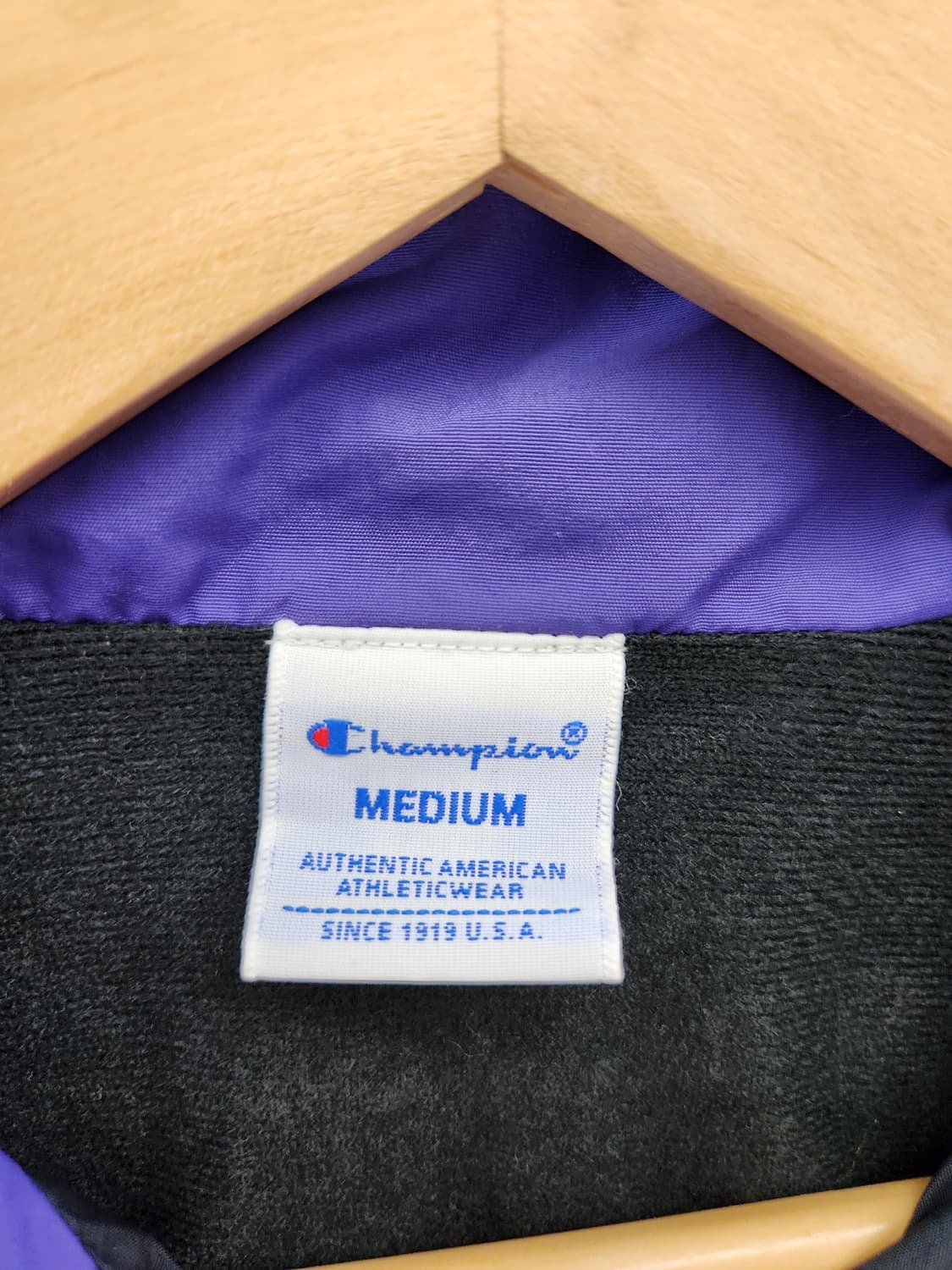 새상품_챔피온 올드스쿨 블랙/보라색 바람막이 자켓 상품이미지3