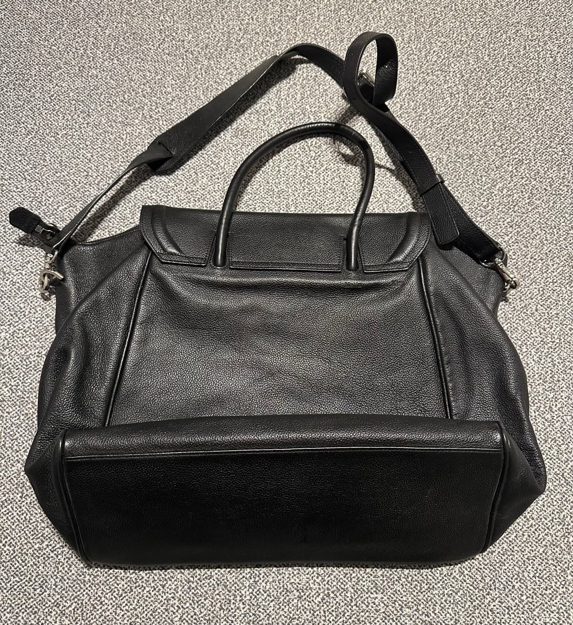 마뗑킴 소가죽 뉴 빅백 블랙 상품이미지5