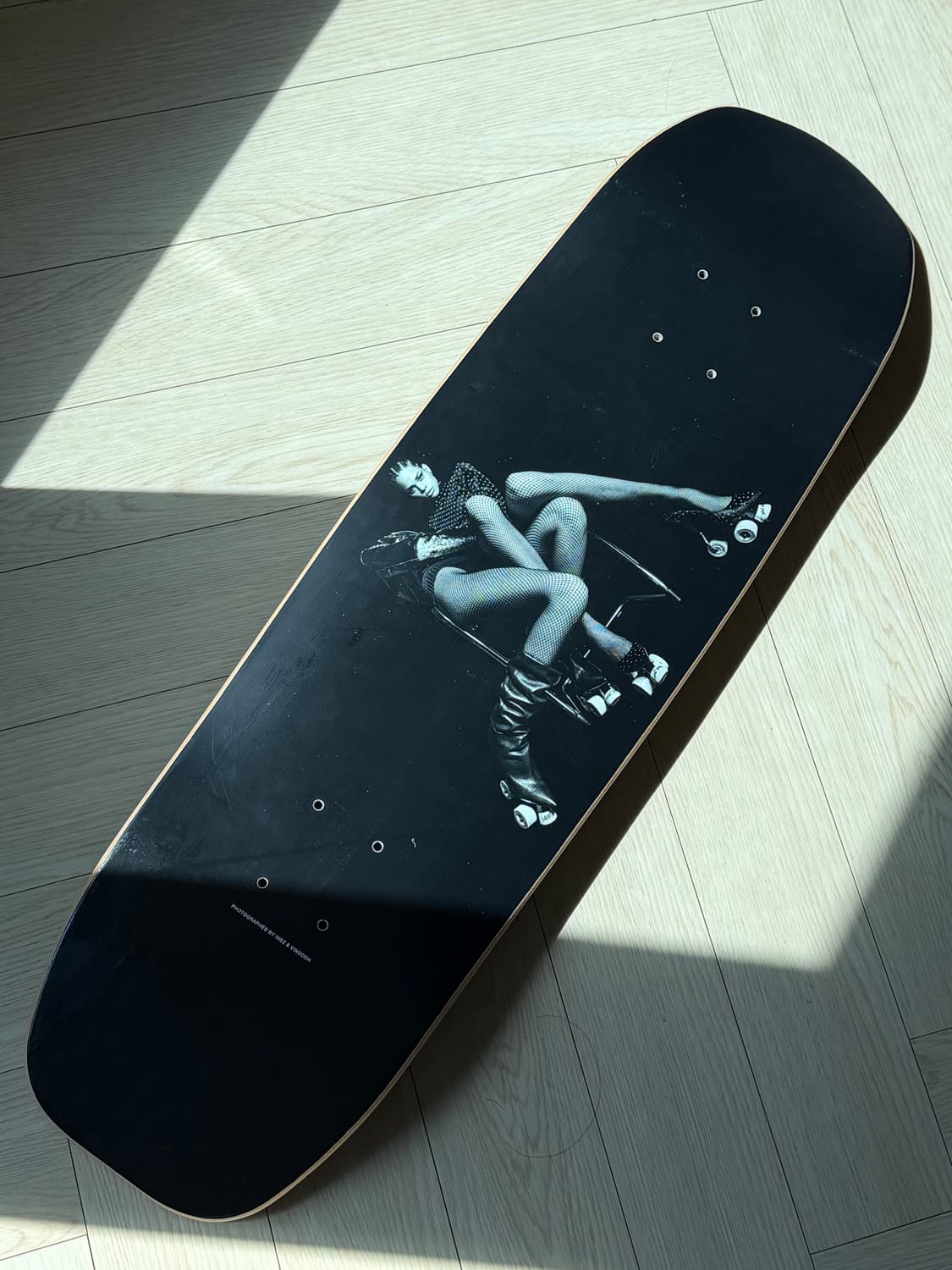생로랑 한정판 스케이트 보드 상품이미지4