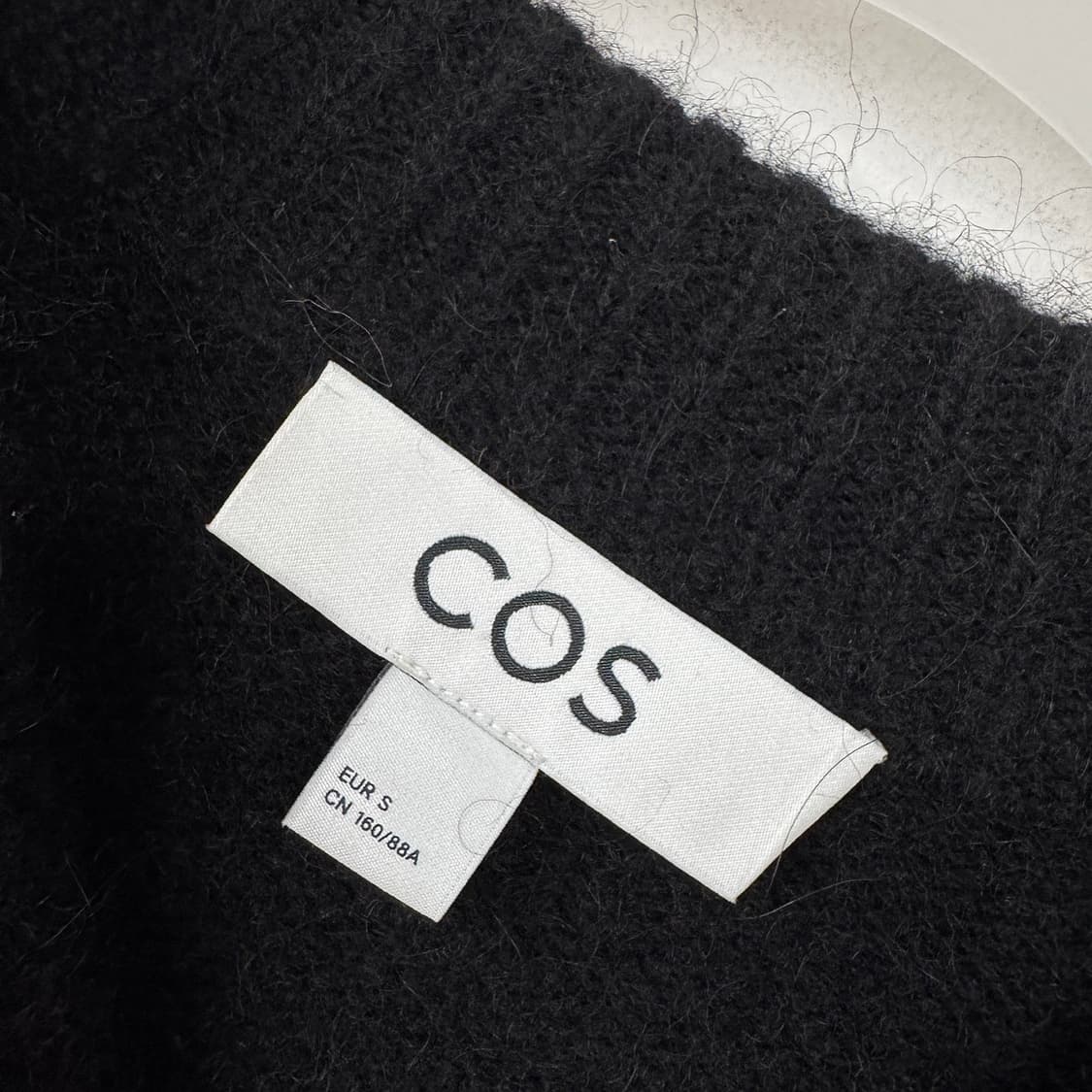 코스 COS 신상 알파카 울 니트 원피스 상품이미지4