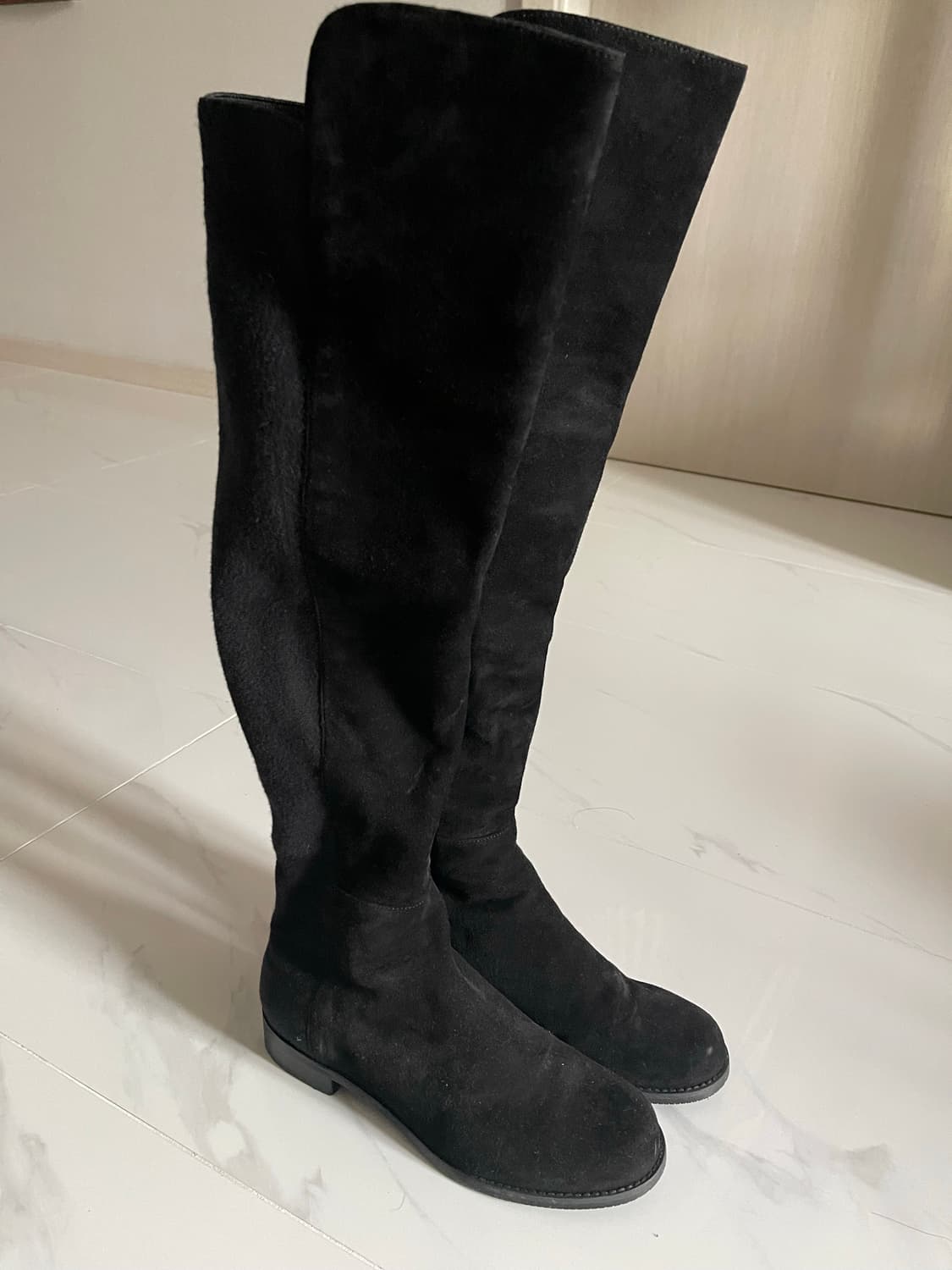 스튜어트 와이츠먼 블랙 스웨이드 롱부츠 240 상품이미지1