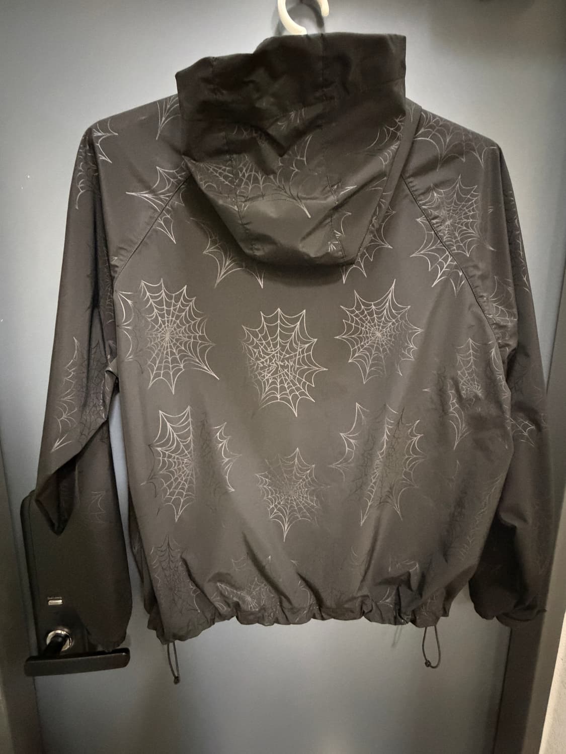 위캔더스 Cobeweb Windbreaker L 상품이미지2