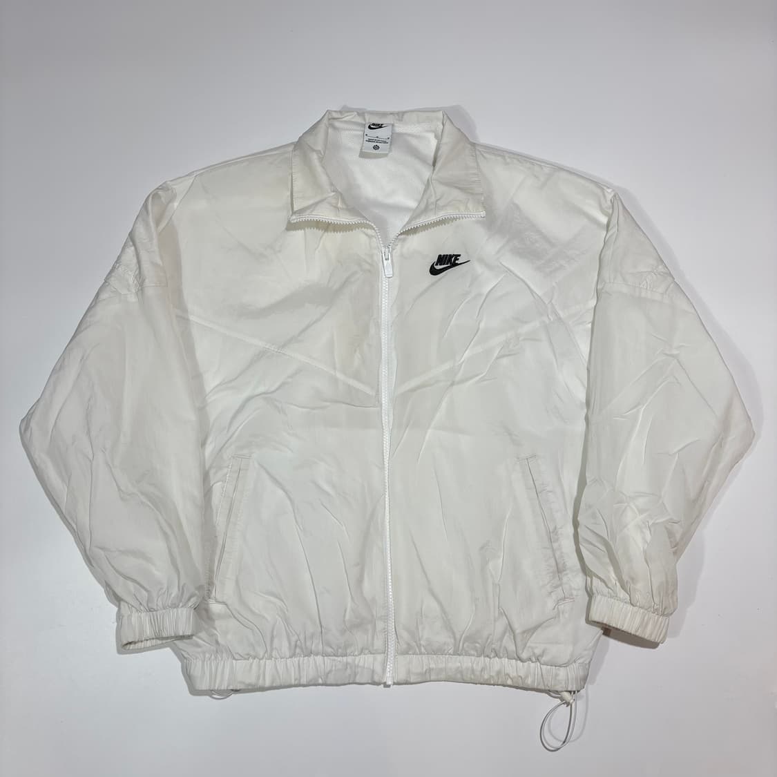 나이키 화이트 윈드브레이커 상품이미지1