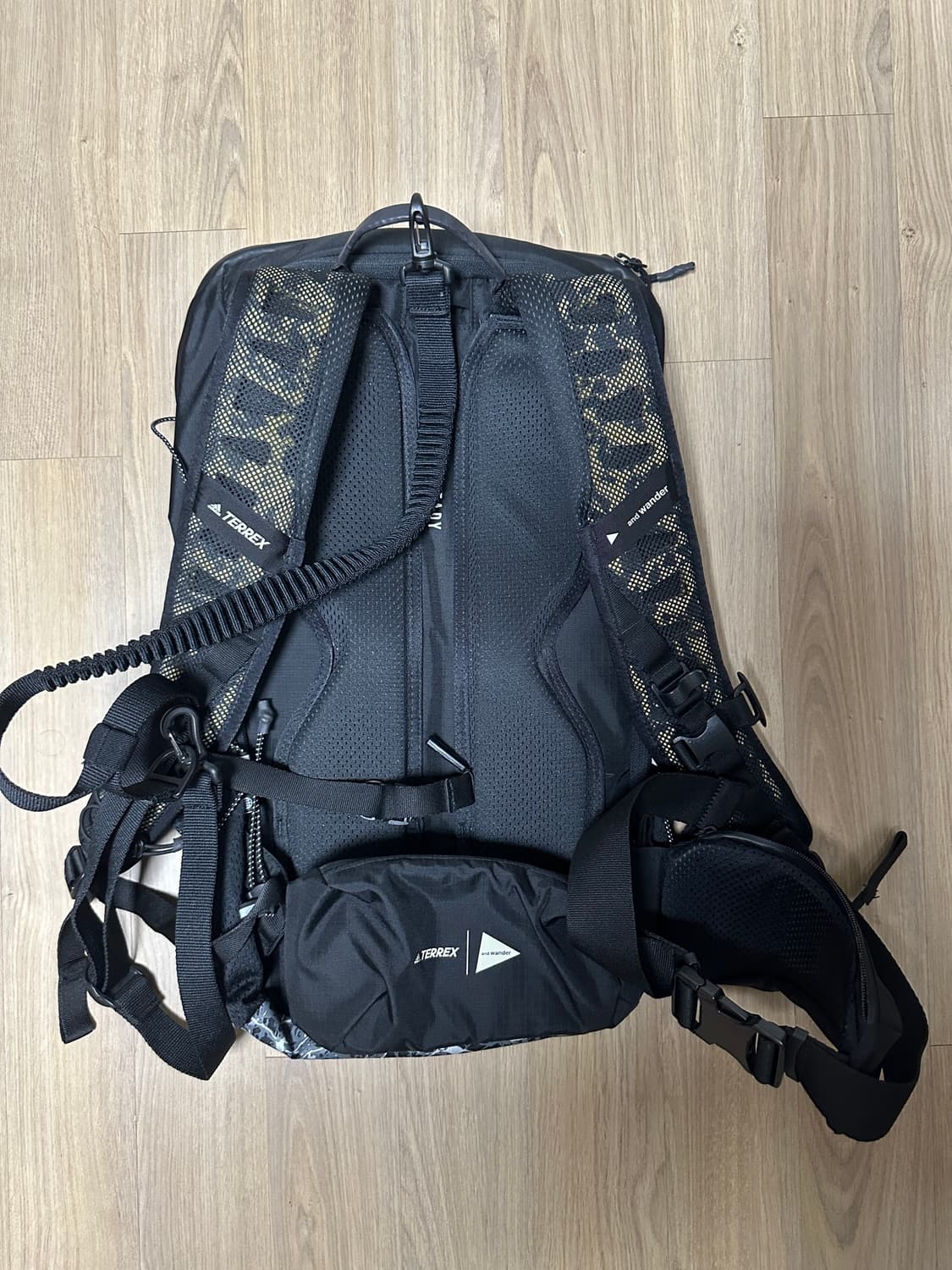 And Wander X Adidas Terrex AeroReady Bag 상품이미지3