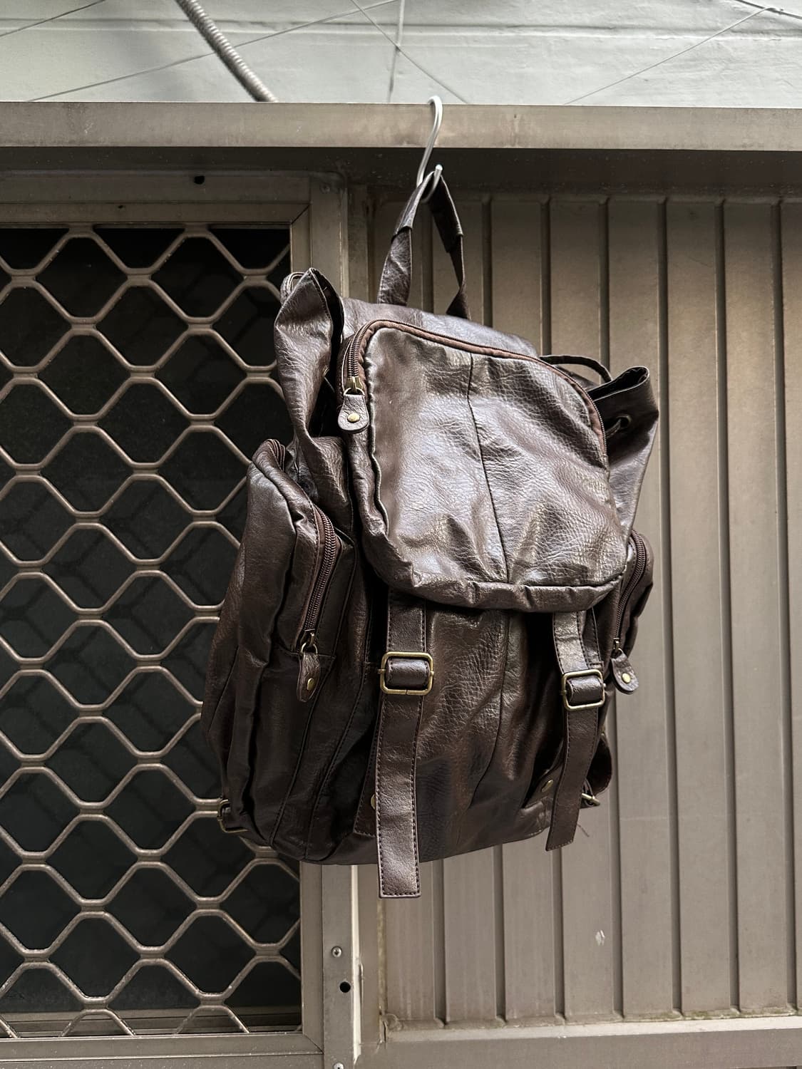 Vintage real leather multi pocket bag 상품이미지2