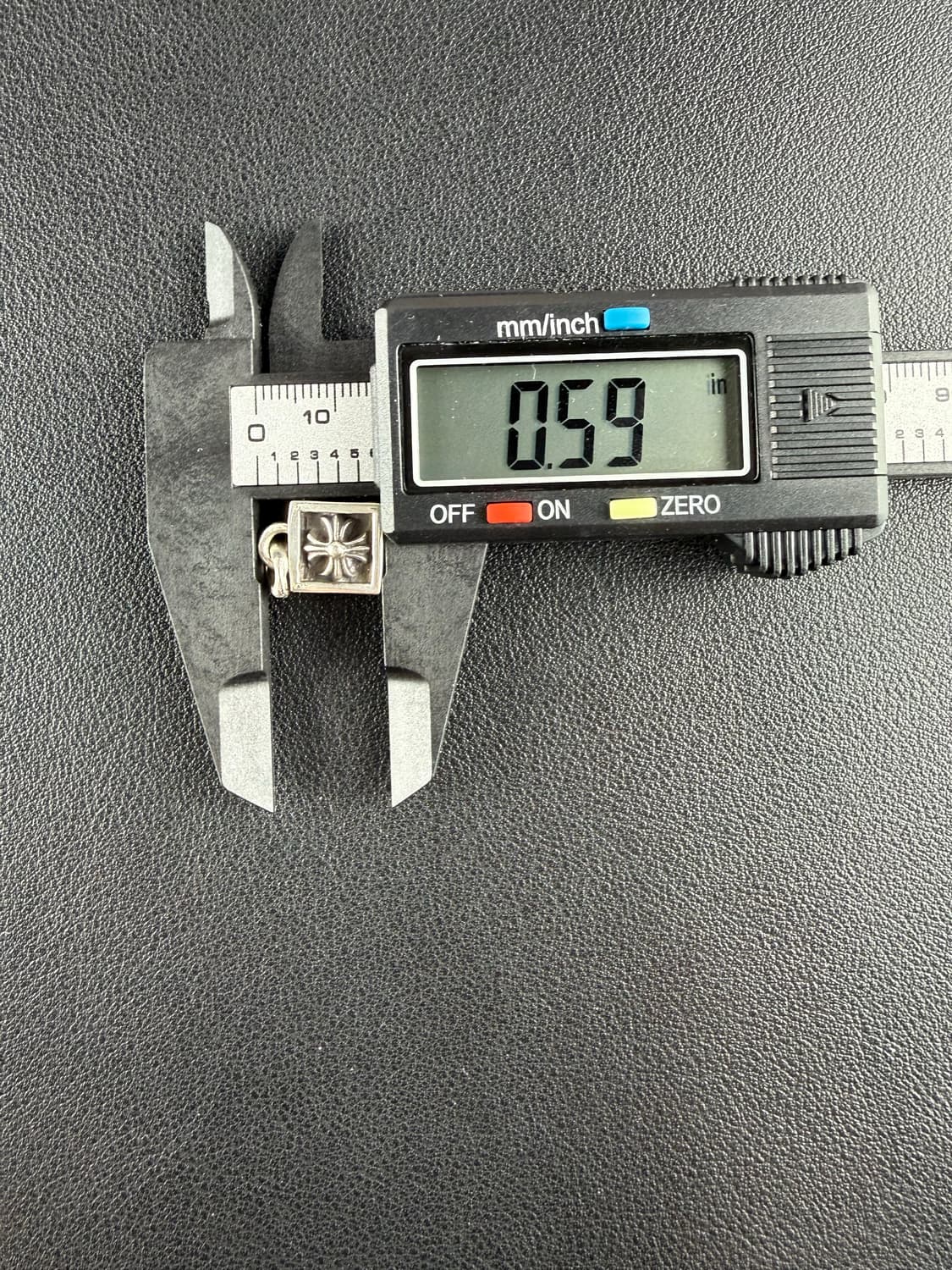 크롬하츠 프레임드 CH 플러스참(정품볼체인별도 구매가능) 상품이미지7