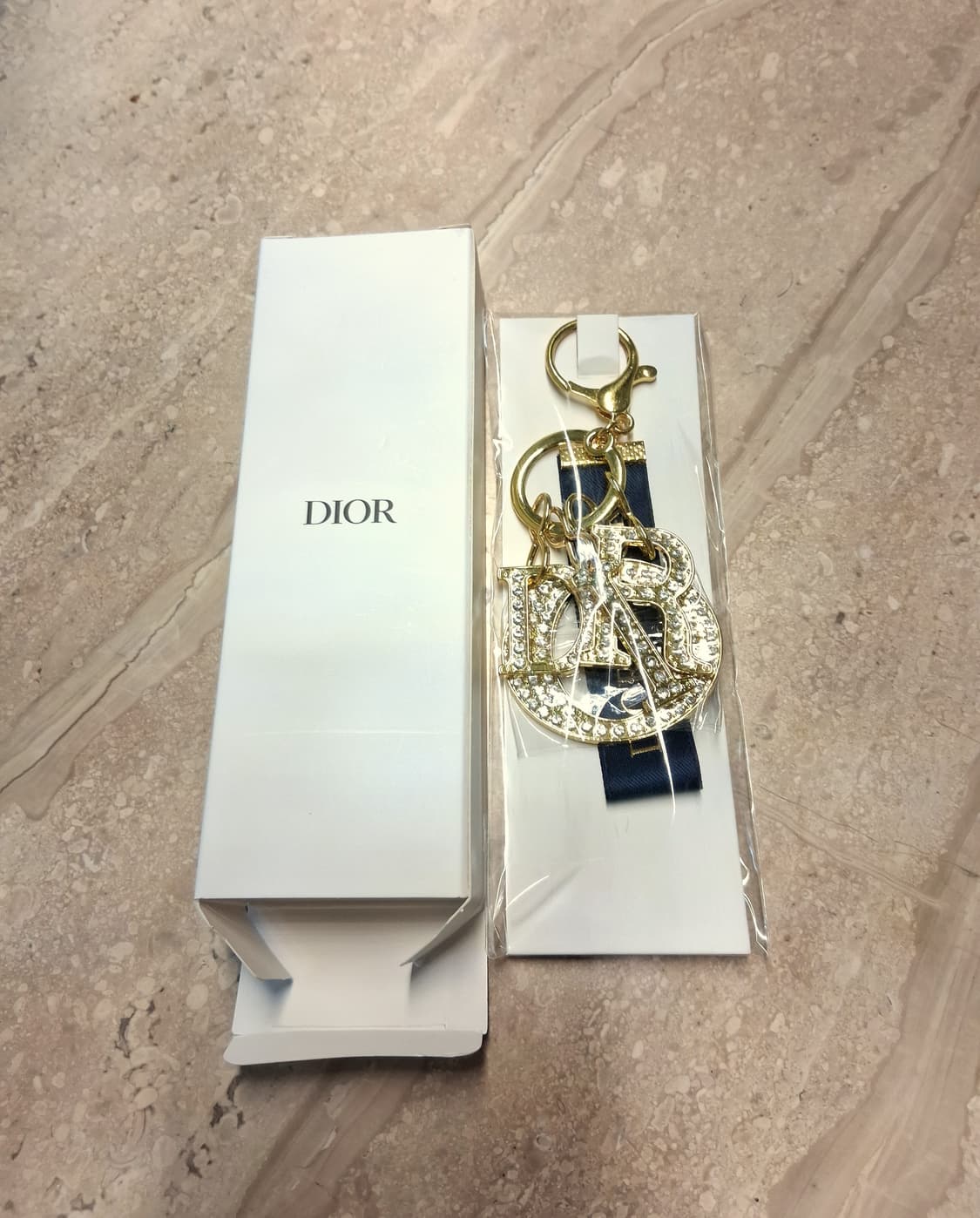 Dior 큐빅 Letter 키링 (새제품) 상품이미지2