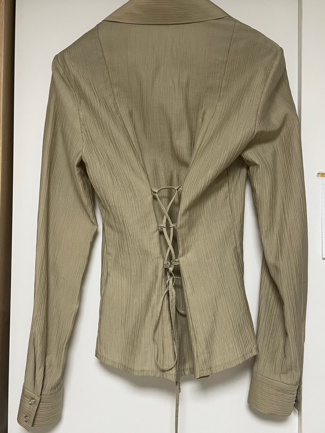 모슈파모슈 Back Lace - up Blouse Beige 상품이미지9