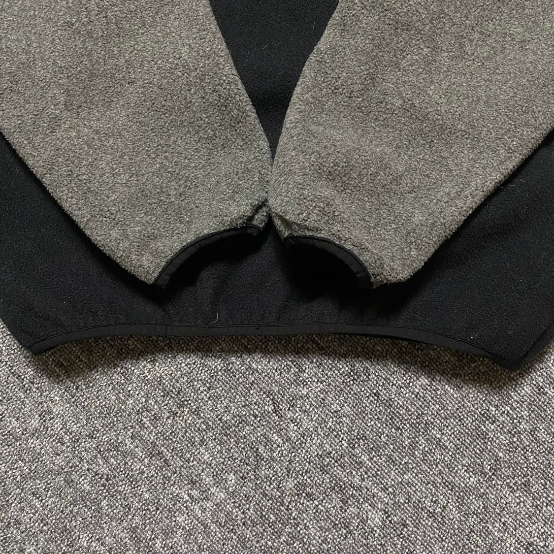 🌊Patagonia Synchilla Black/Grey 상품이미지4