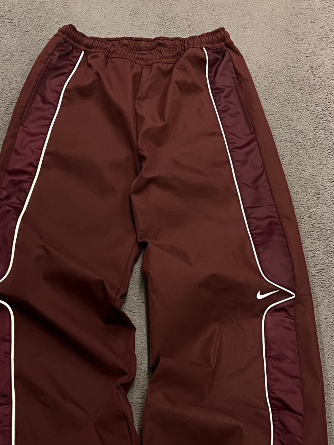 나이키 NRG 솔로스우시 트랙 팬츠 처분  상품이미지2