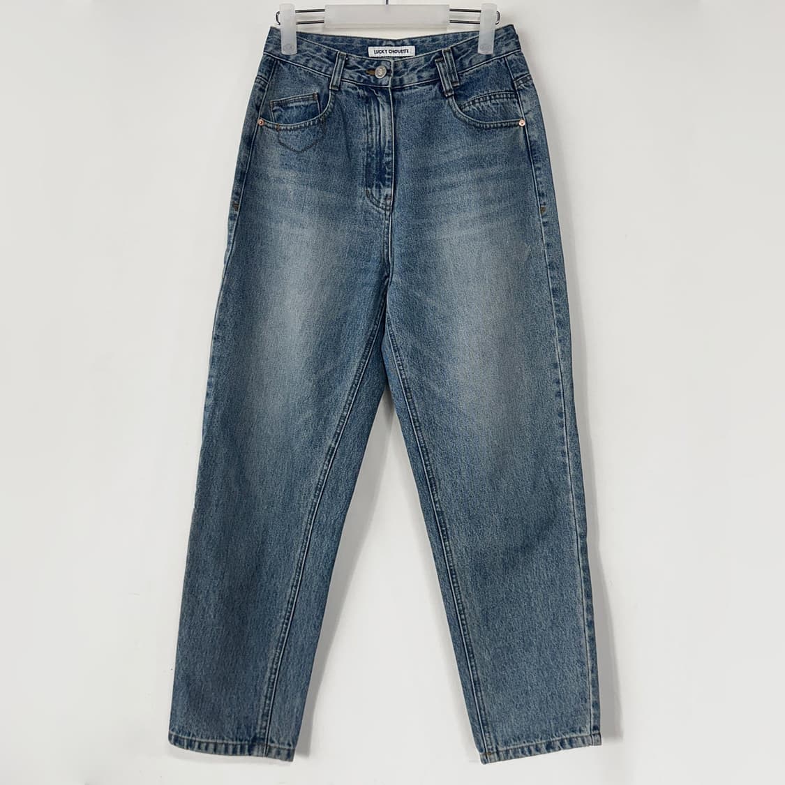 럭키슈에뜨 테이퍼드 데님 팬츠 상품이미지1