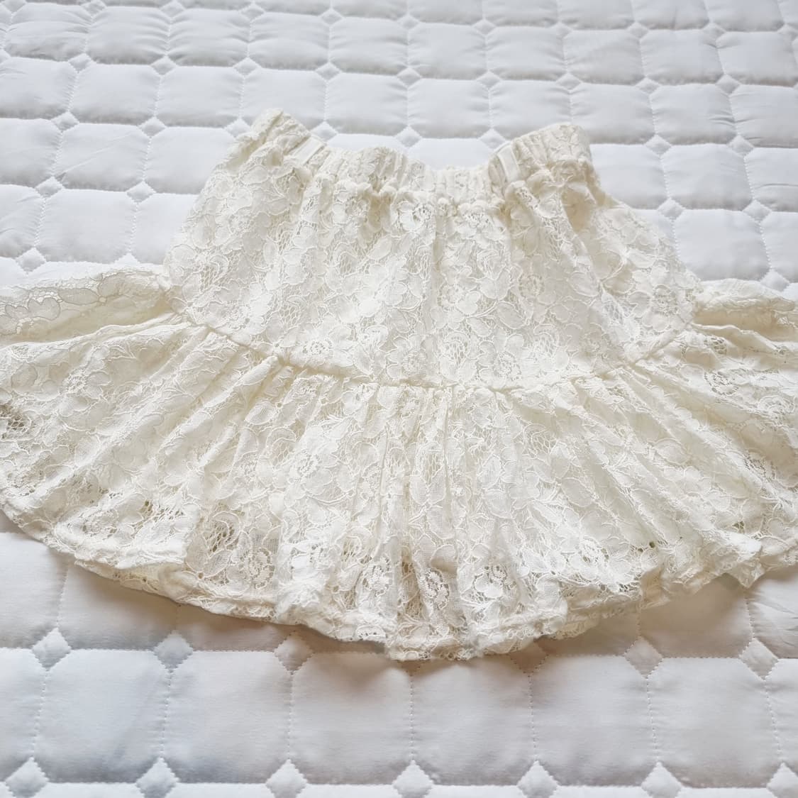 아이보리 레이스 플레어 스커트 상품이미지2