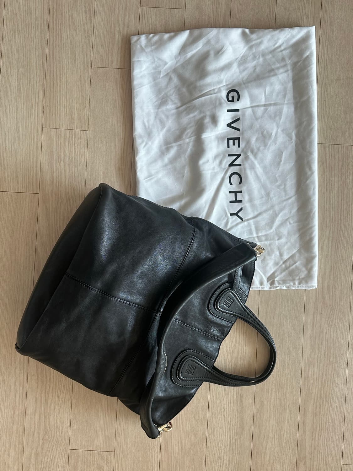 지방시 나이팅게일 핸드백 상품이미지2