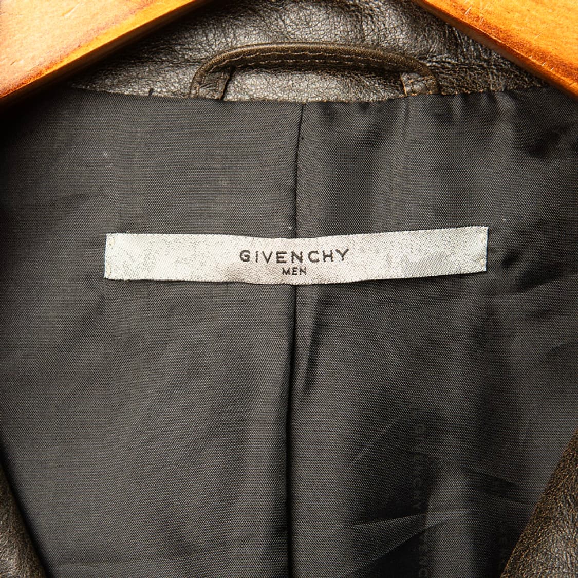 [100] 00s 지방시 차심가죽 레더자켓  상품이미지8