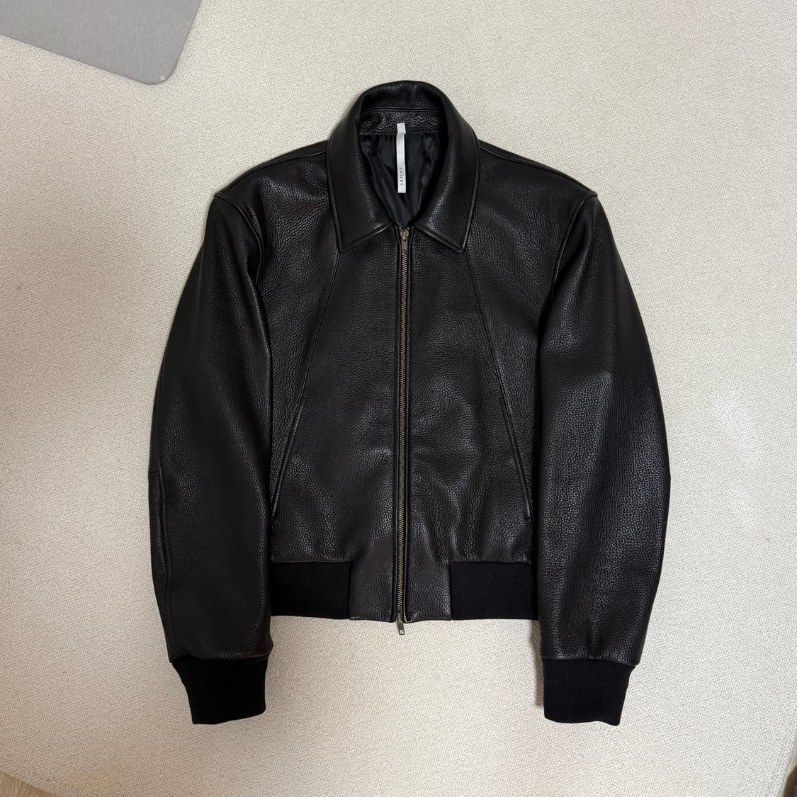 노이어 고트 슈렁큰 레더 블루종 50사이즈 상품이미지1