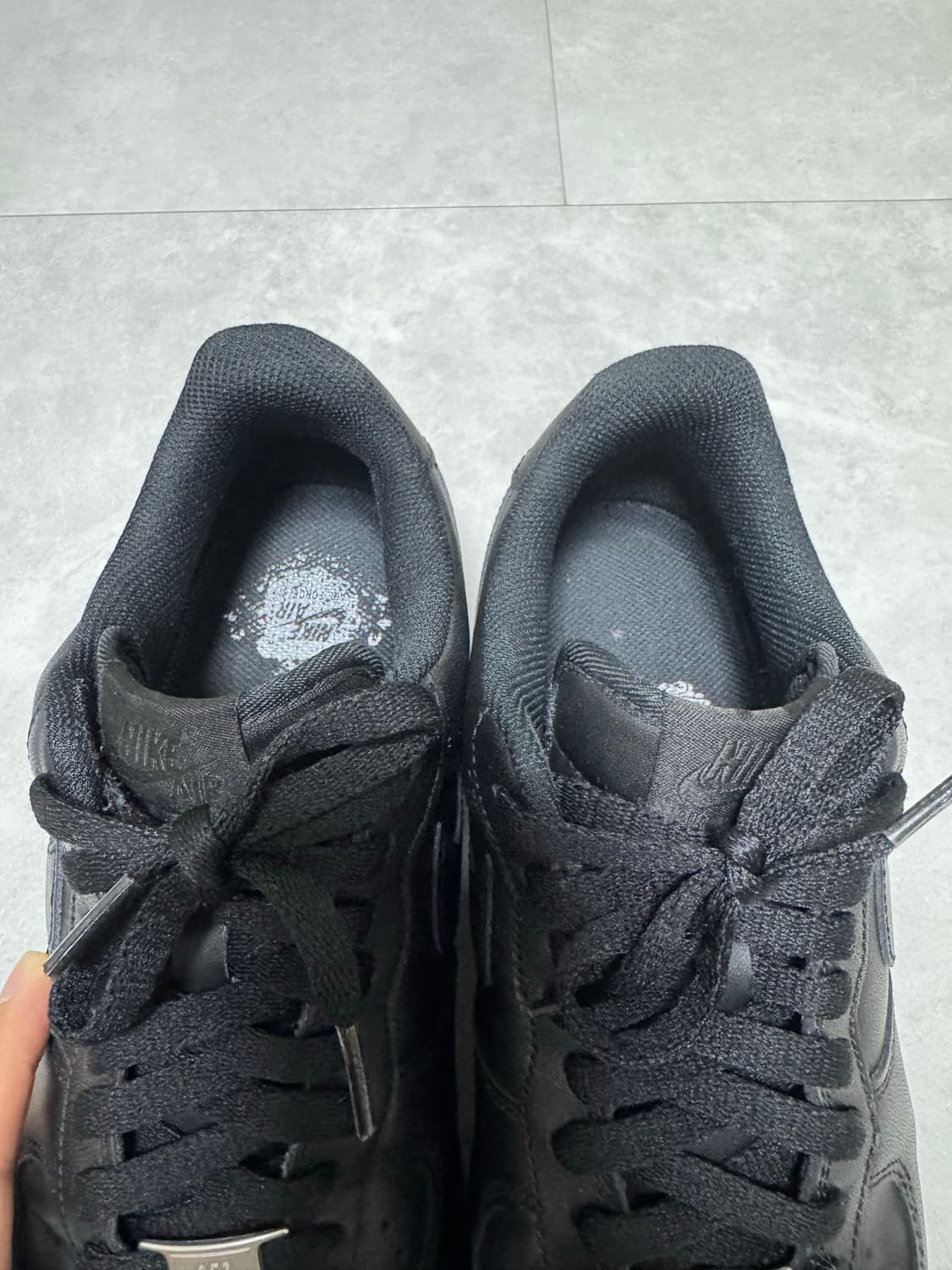 나이키 에어포스 1 블랙 265 사이즈 상품이미지2