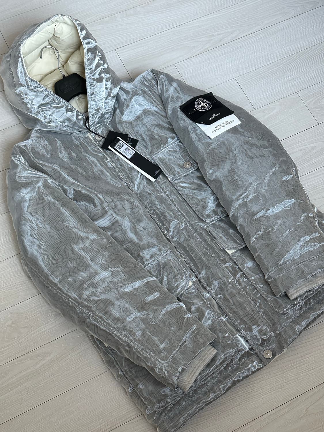 스톤아일랜드 메탈 메쉬 PVD 나노패딩 XL(105-110) 새상품 상품이미지5