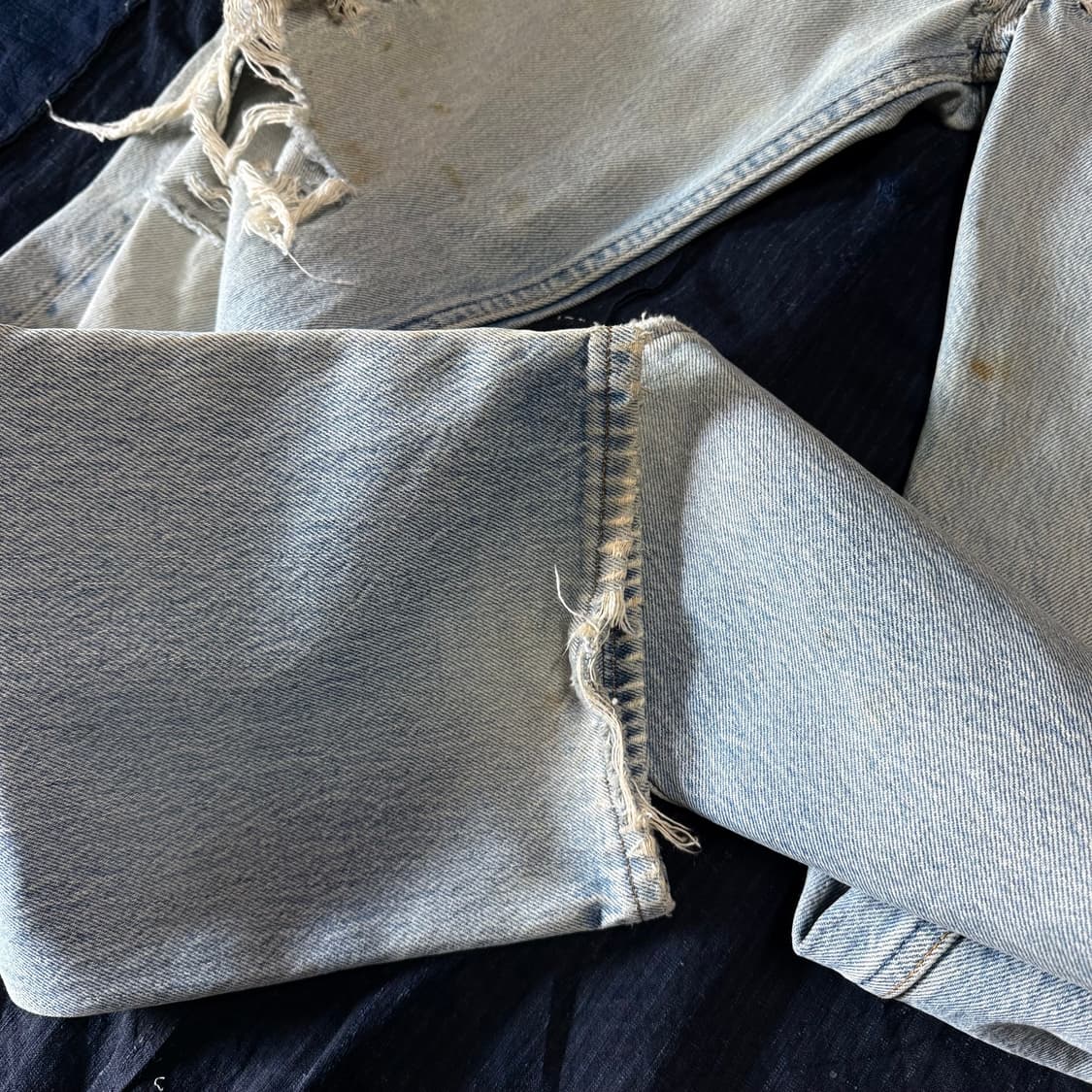90's 리바이스 501xx 데미지 데님 팬츠 34 상품이미지4