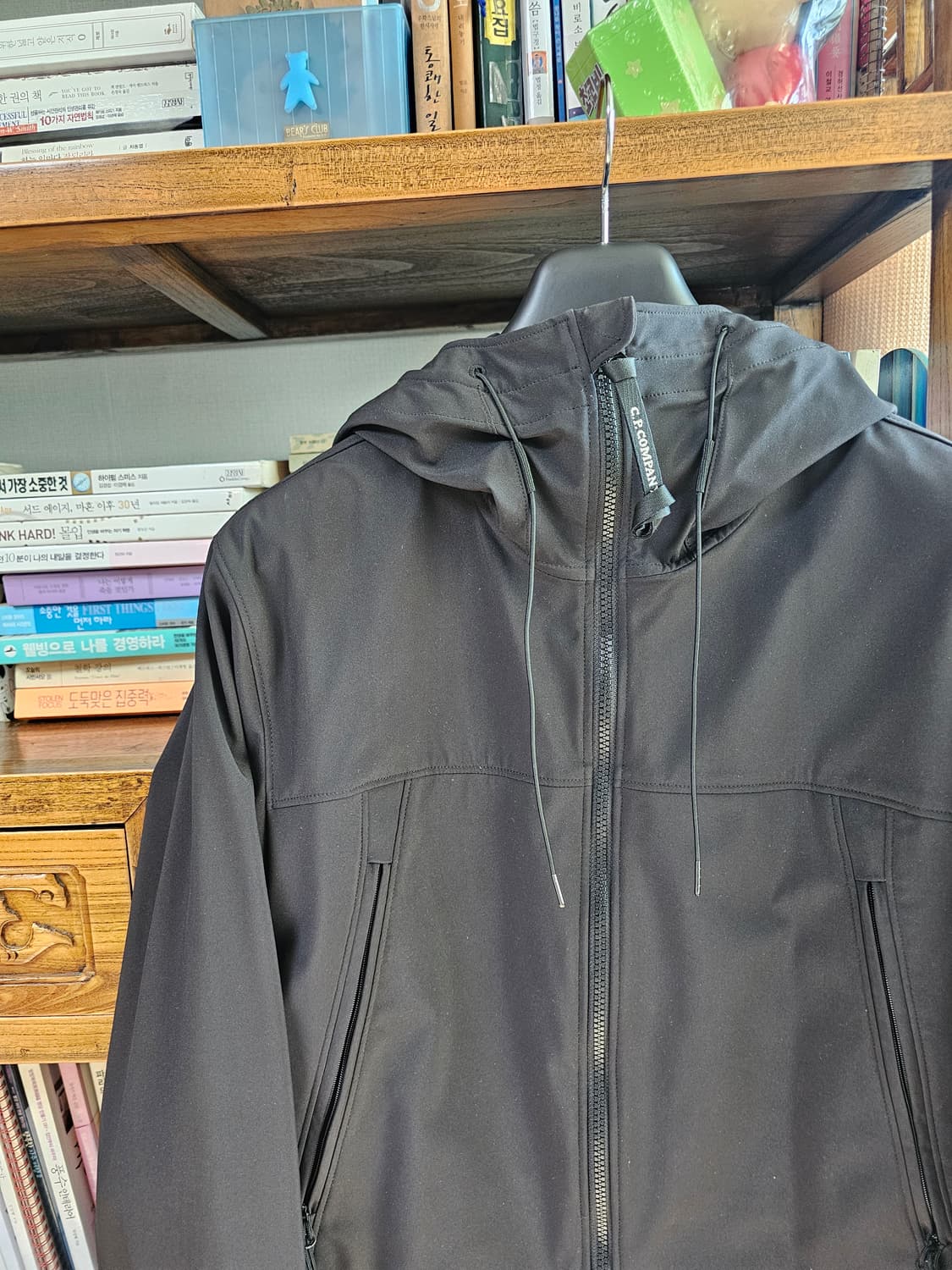 원가 65만 제일 기본이고 잘나가는 씨피 CP컴퍼니 고글 후드 자켓 상품이미지4