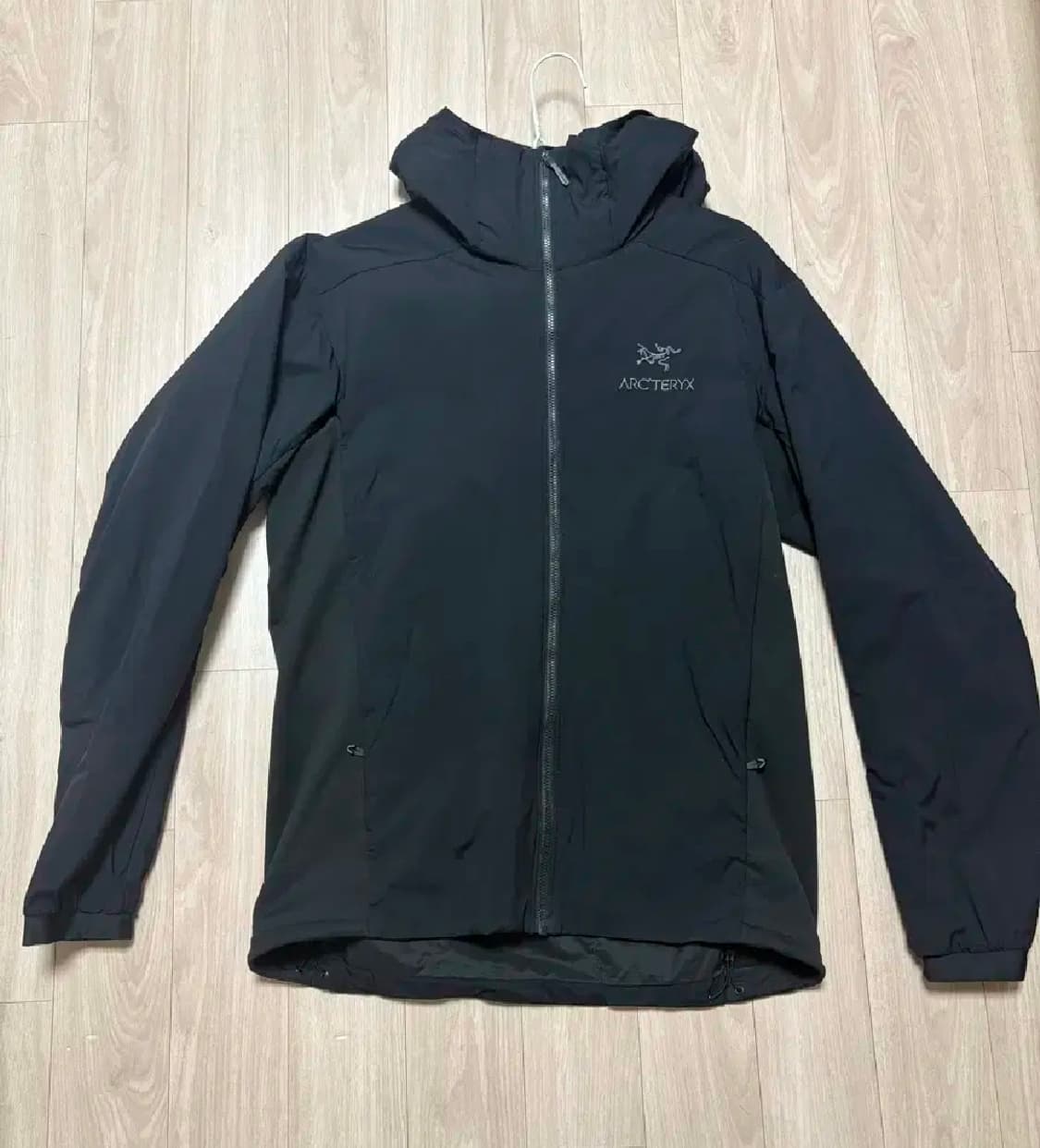 아크테릭스 아톰 LT 후드 블랙 S 상품이미지1