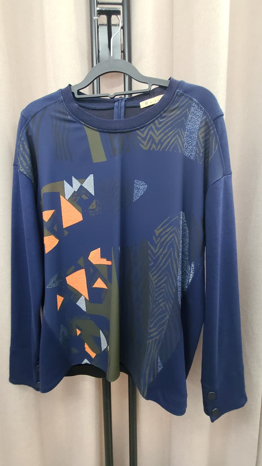 it michaa패턴 긴팔 티셔츠 네이비 상품이미지1