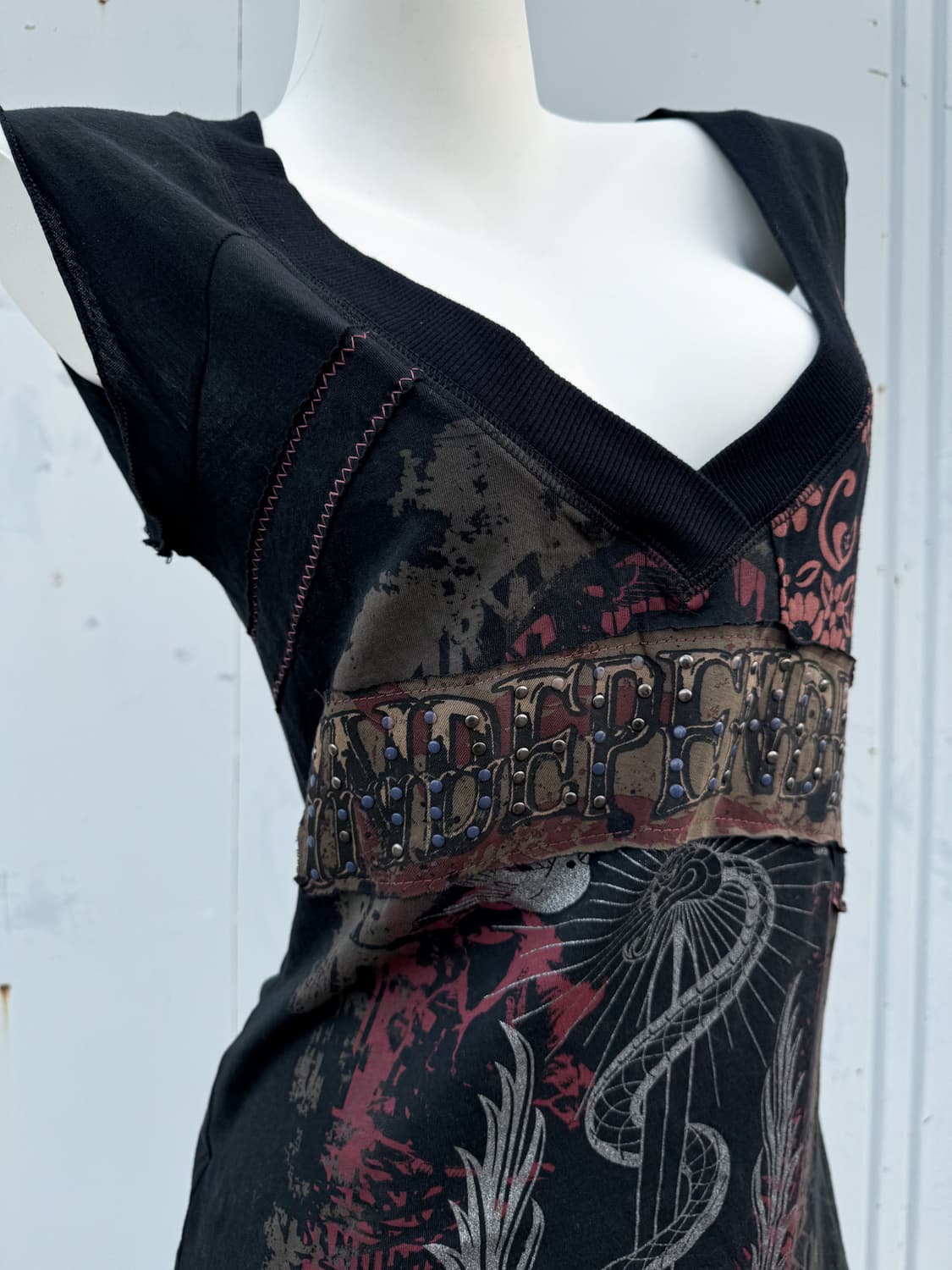 Libertalia sleeveless 상품이미지2