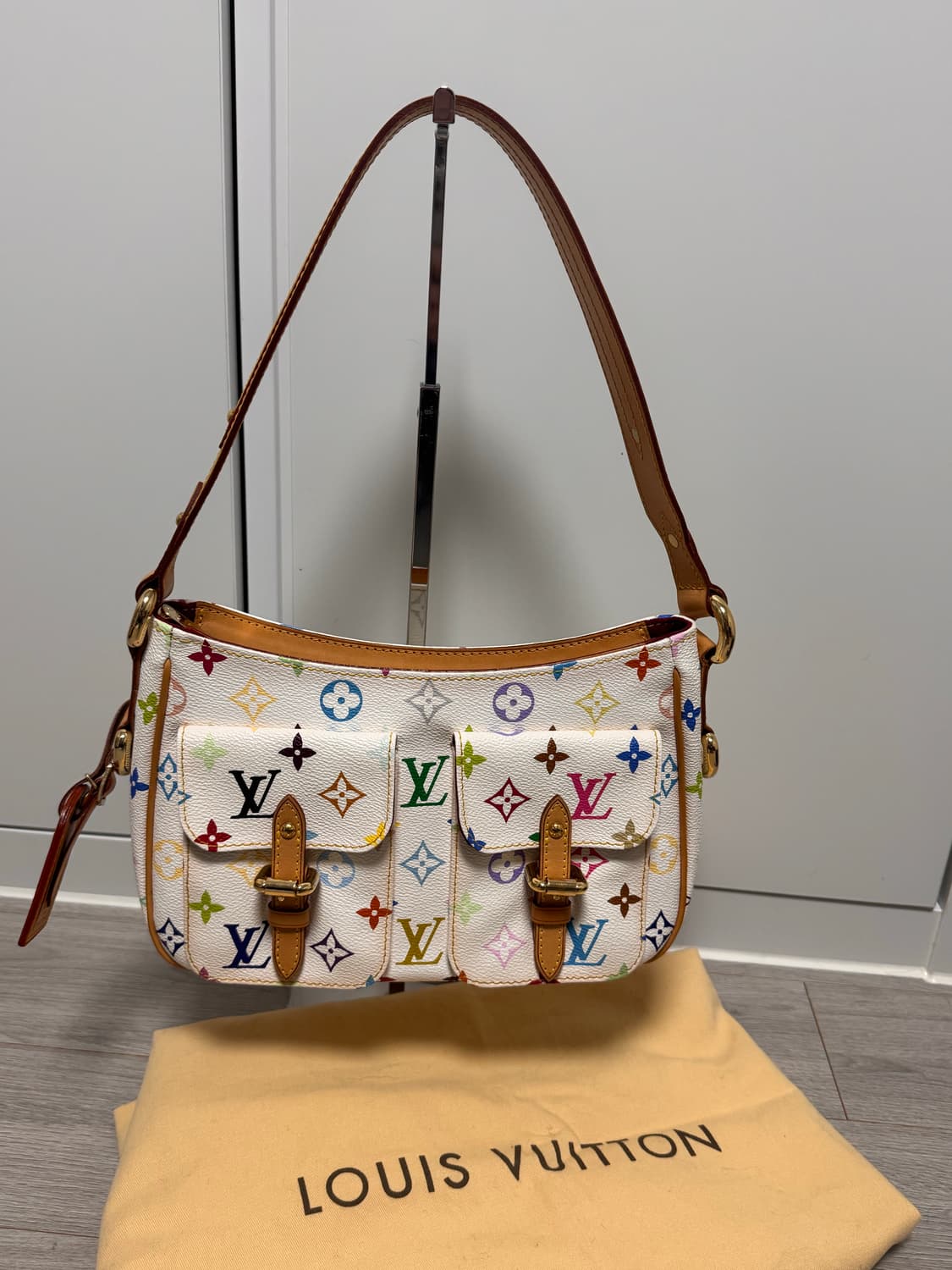 Louis Vuitton 루이비통 멀티 롯지 숄더백 상태A+ 상품이미지3