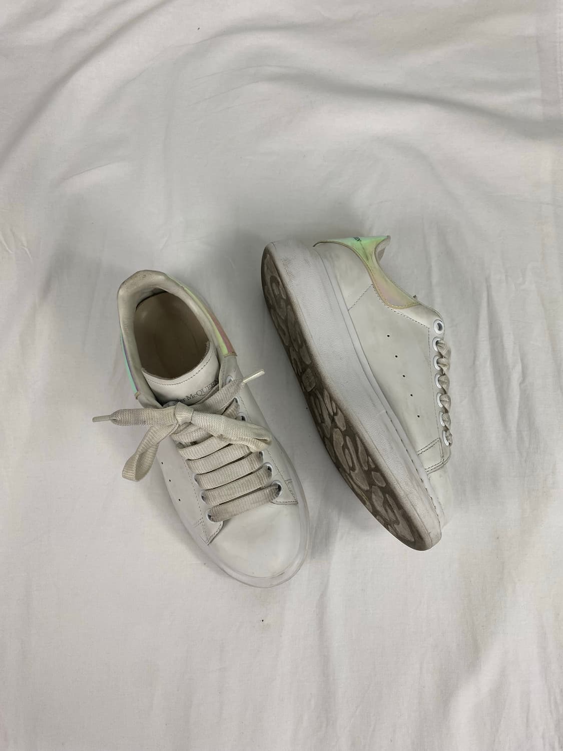 알렉산더 맥퀸 오버솔 홀로그램 스니커즈 37  상품이미지1