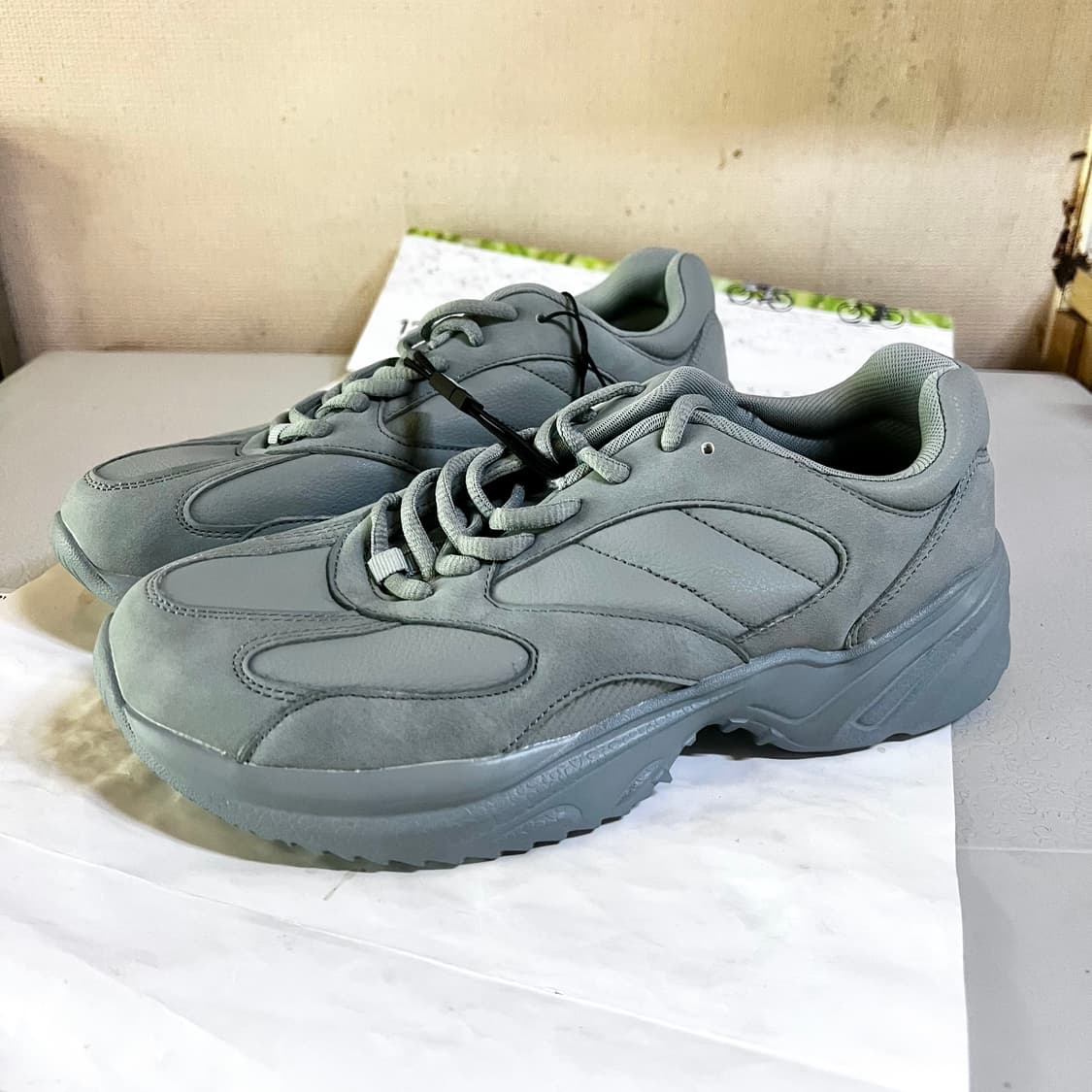 [265] 자라 로우 컷 스니커즈 새상품 상품이미지1