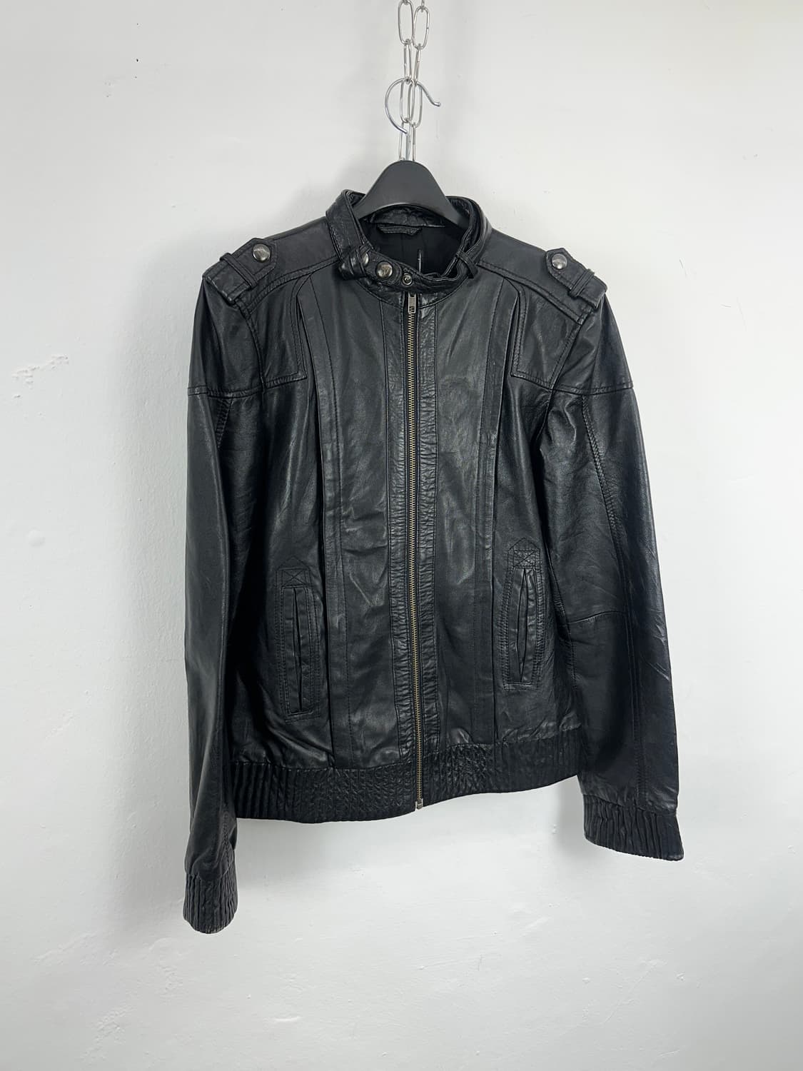 Lambskin Epaulette Ribbed Hem Jacket 상품이미지4