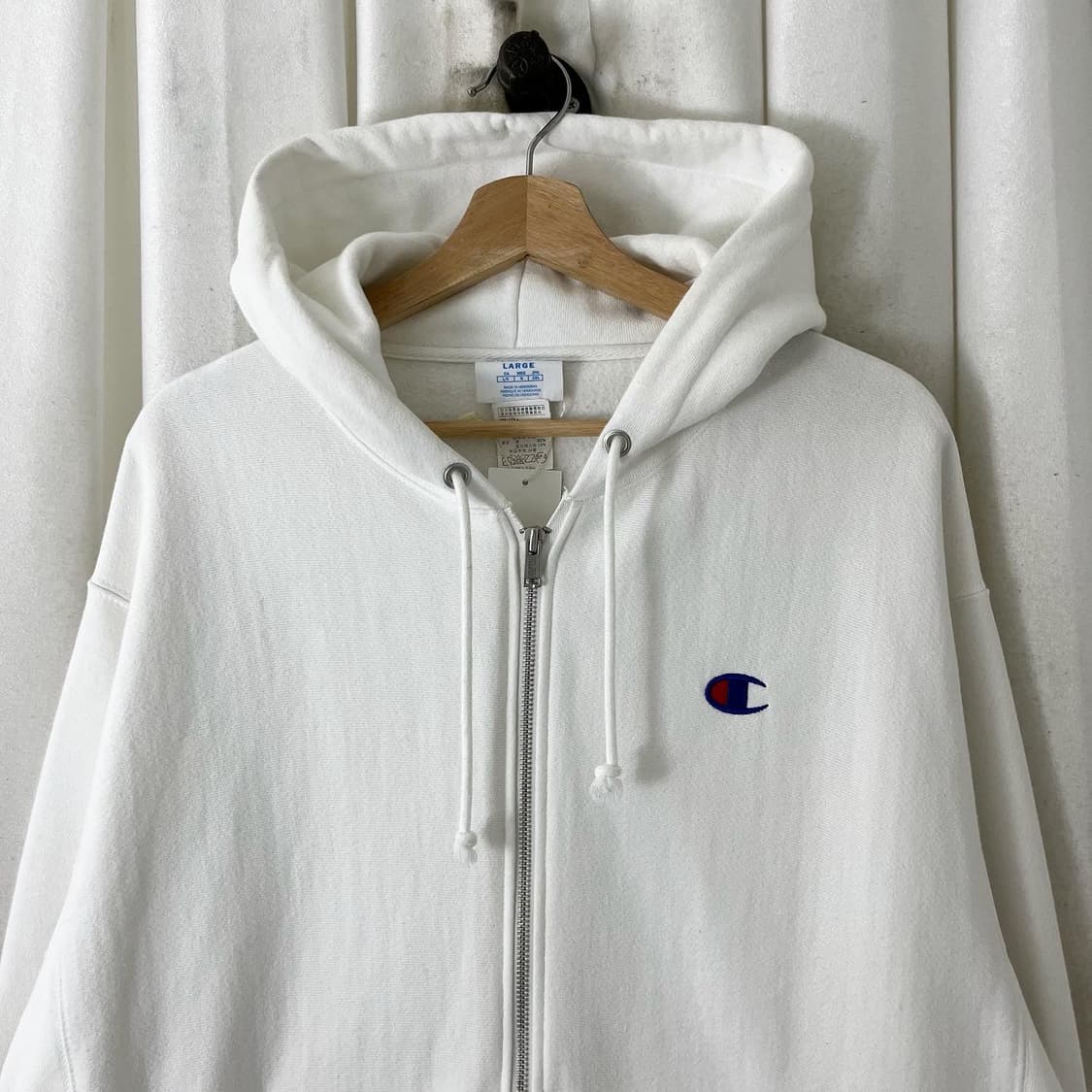 챔피온 화이트 자수로고 후드 집업 상품이미지2