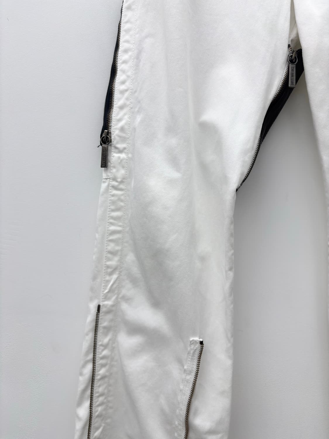 LEATHER PATCH ZIP PANTS 상품이미지3