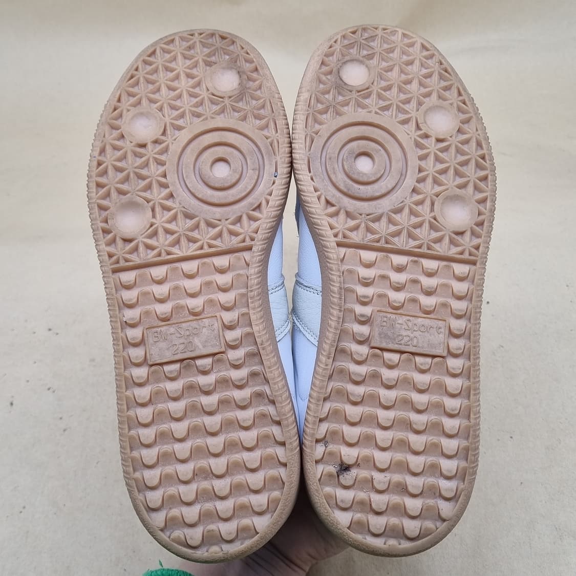 아디다스 BW아미 스니커즈 220 상품이미지3