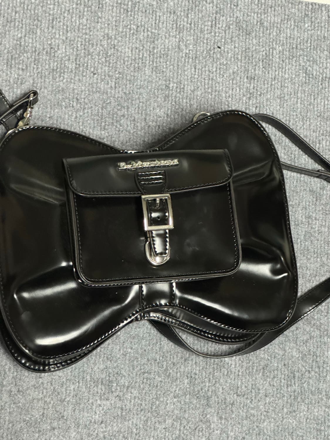 닥터마틴 보우백 상품이미지1