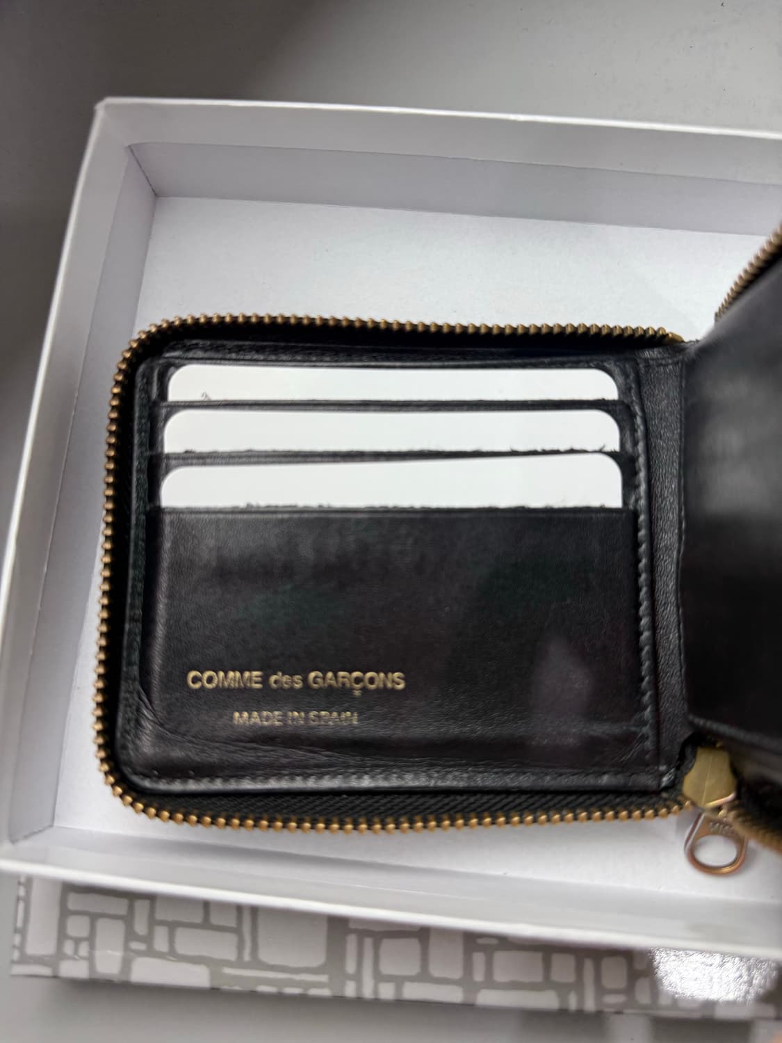 꼼데가르송 폴카닷 패턴 반지갑 풀 구성 상품이미지4