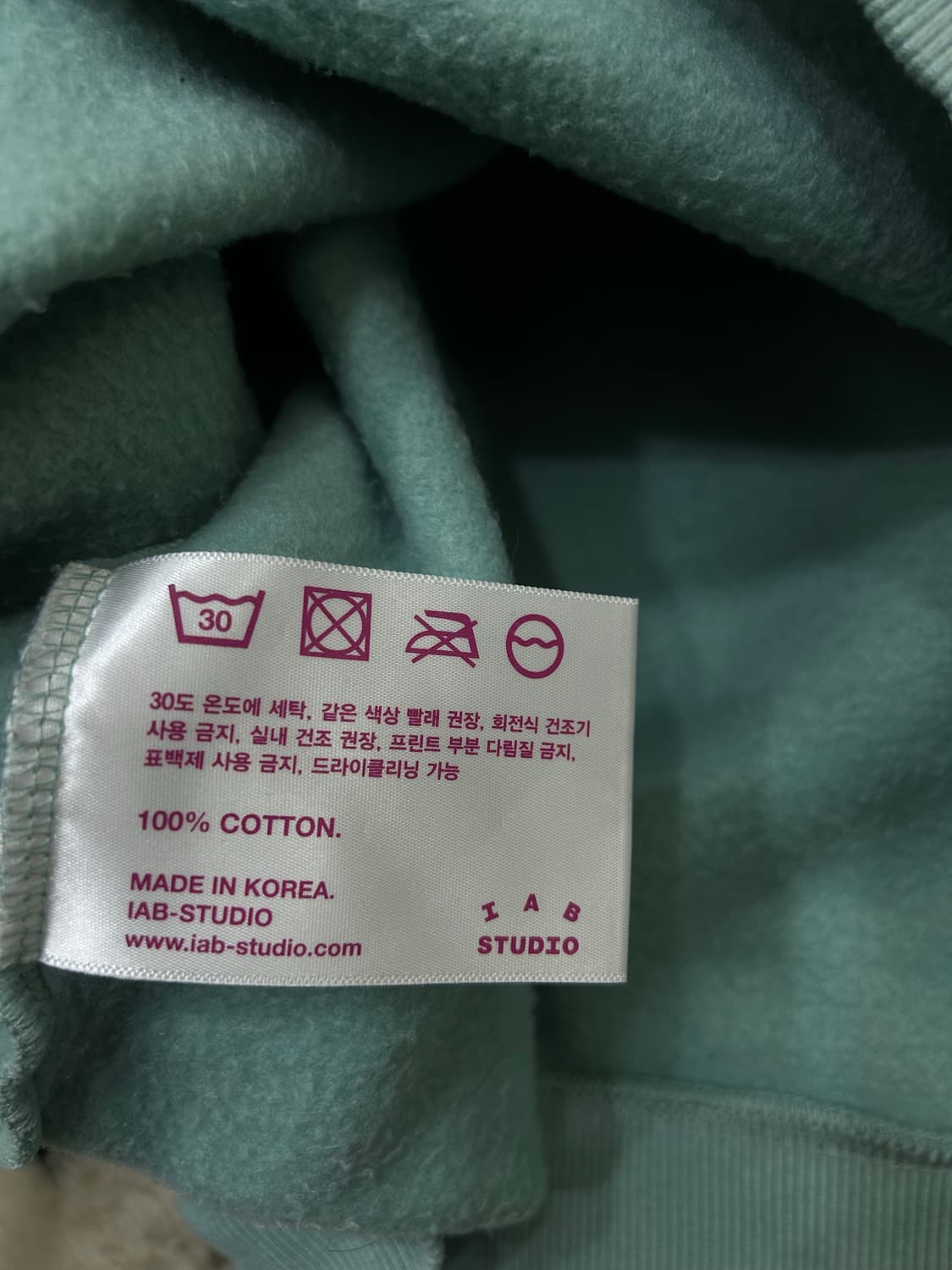 [S]아이앱스튜디오 맨투맨/애쉬그린/기모 상품이미지6