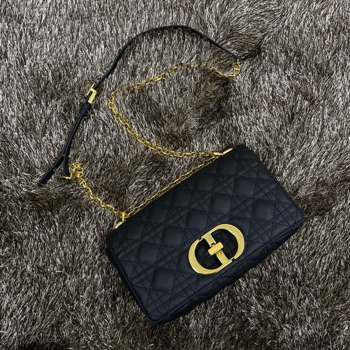디올 Dior 카로백 상품이미지1