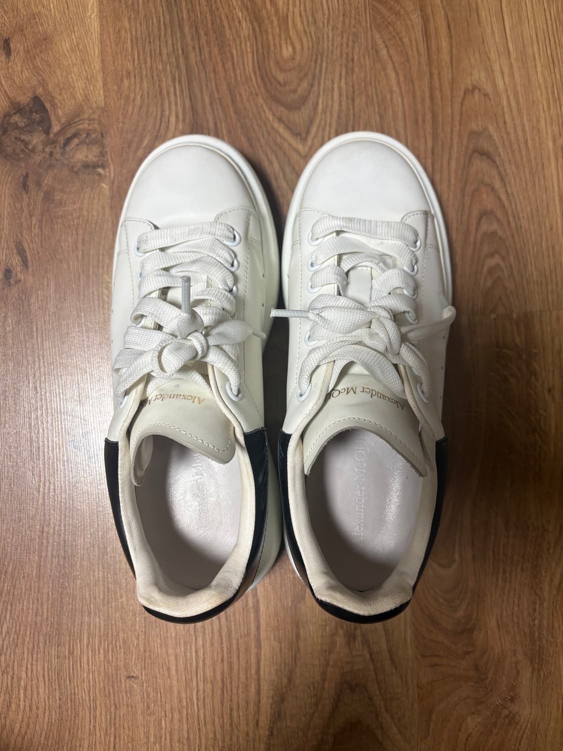 알렉산더맥퀸오버솔 정품a급 판매 상품이미지3