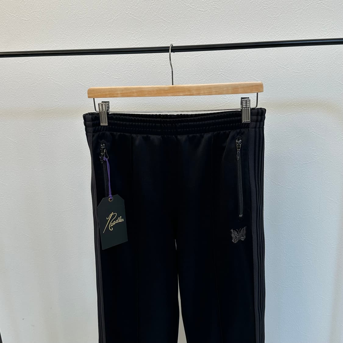 니들스 트랙팬츠  상품이미지2