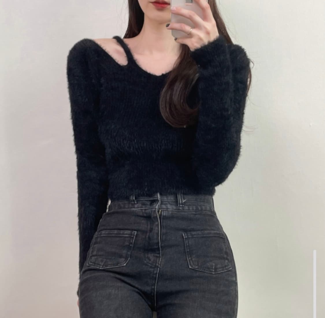 빈티지 에이블리 블랙 브이넥 앙고라 갸루 오프숄더컷 어깨트임 니트 상품이미지2