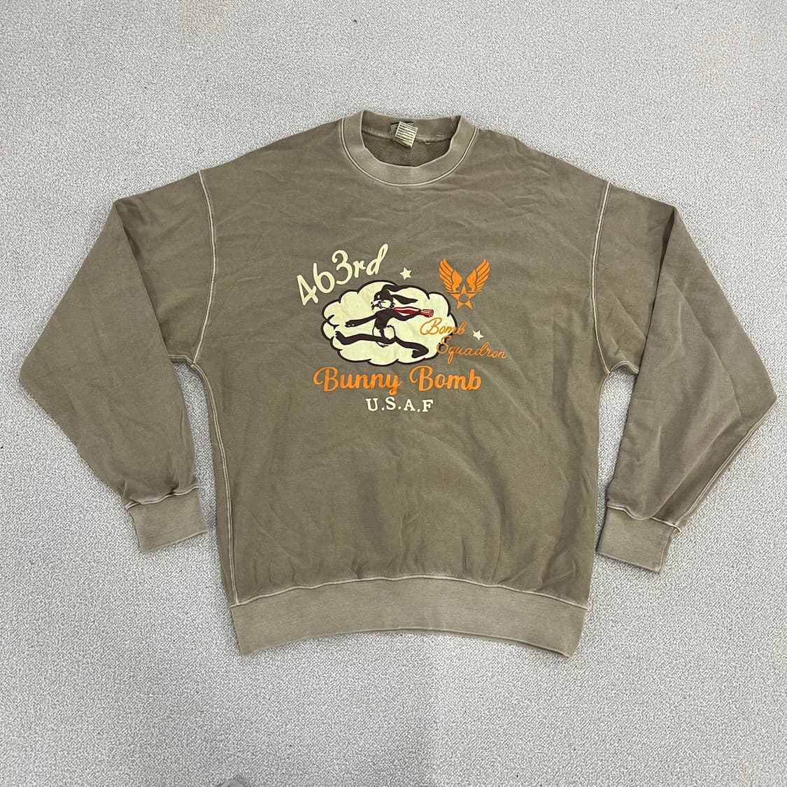 [L] 아웃스탠딩 밀 시리즈 버니 밤 맨투맨 스웻셔츠 0105M1 상품이미지1