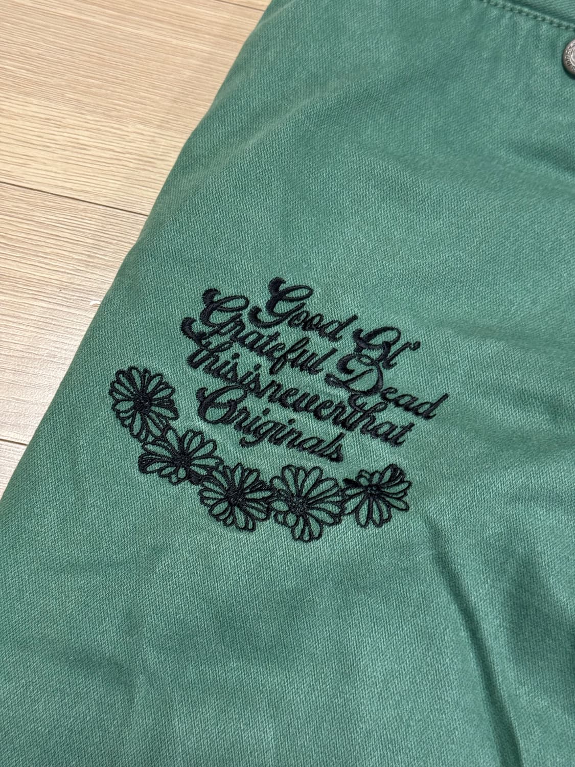 디스이즈네버댓 x 그레이트풀데드 자수 치노팬츠 M 상품이미지7